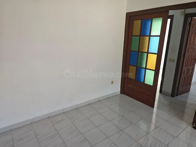 Tu nuevo hogar en el centro: luminoso, esquinero y lleno de  - foto 2