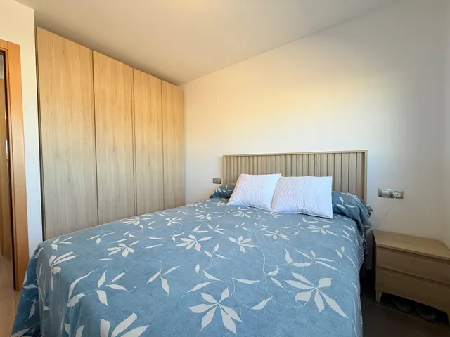 APARTAMENTO CON PISCINA COMUNITARIA Y PARKING EN JESUS I MARIA, DELTEBRE — 19