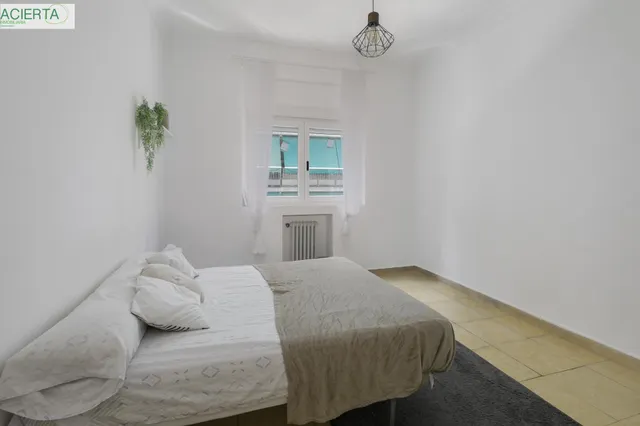 ✨ EXCLUSIVO PISO DE 253 m2 EN GRANADA CENTRO – 2.800 €/MES DE RENTABILIDAD — 11