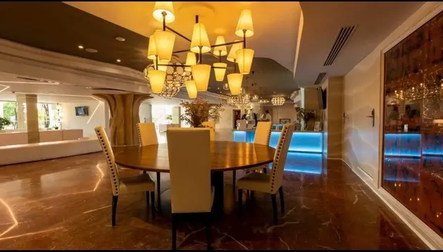 Hermoso estudio frente al mar — 14