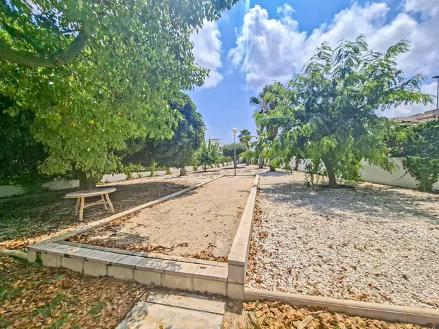 Villa 3 habitaciones 95m² en venta - PAU 26 — 35