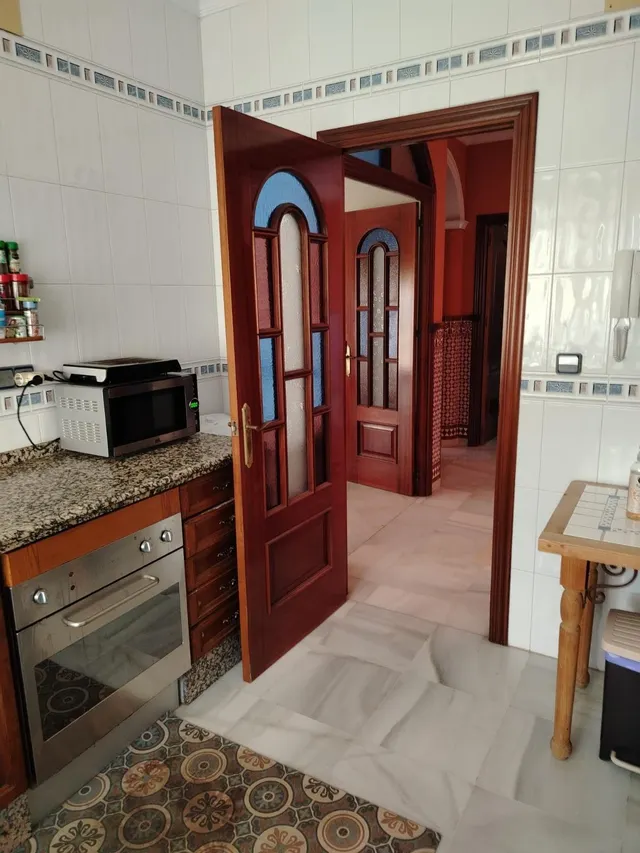 CASA GRANDE DE 2 PLANTAS CHICLANA — 7