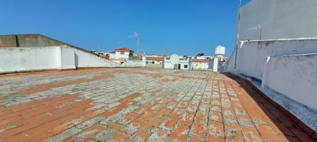 Amplia vivienda con terrazas y azotea privada en Brenes, a solo 20 minutos de Sevilla!! — 36