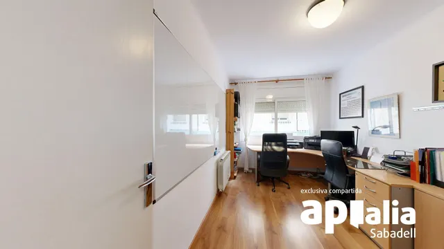 Venta Piso en Centro - Cerdanyola del Vallès — 37