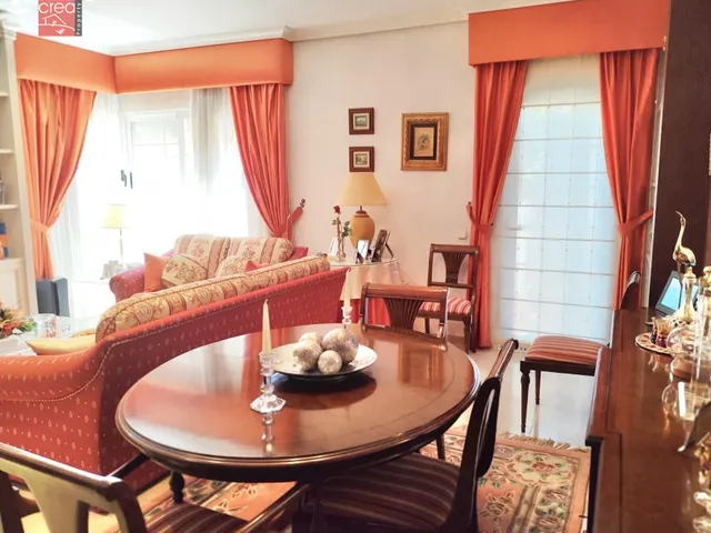 SE VENDE CHALET EN LA MEJOR ZONA DE TORRE PACHECO — 38