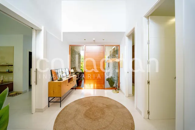 Exclusiva vivienda en Cruz de Gracia: elegancia, amplitud y privacidad — 11