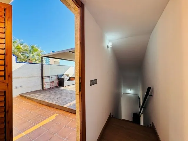 Dúplex 2 habitaciones 121m² en venta - Urbanizaciones — 33