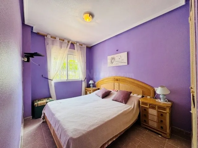 Apartamento con plaza de aparcamiento y trastero incluido 300 metros de la Playa de La Mata — 10