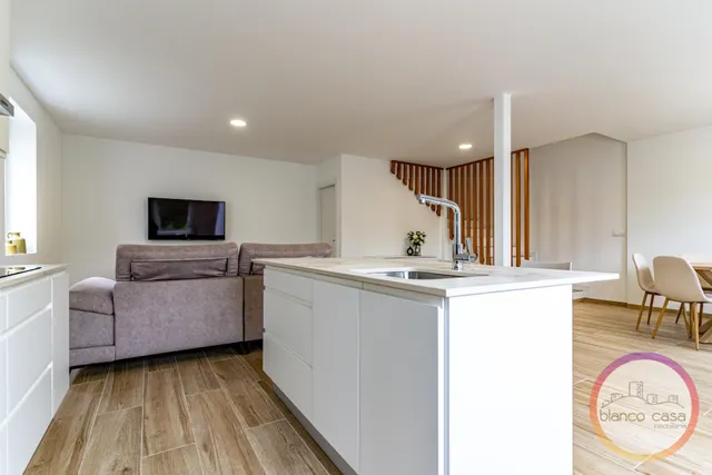 ✨ ¡CASA reformada con 205m2 + 340 m2 de  TERRENO + GARAJE en PONTECESO(A Coruña)por 235.000€! — 26