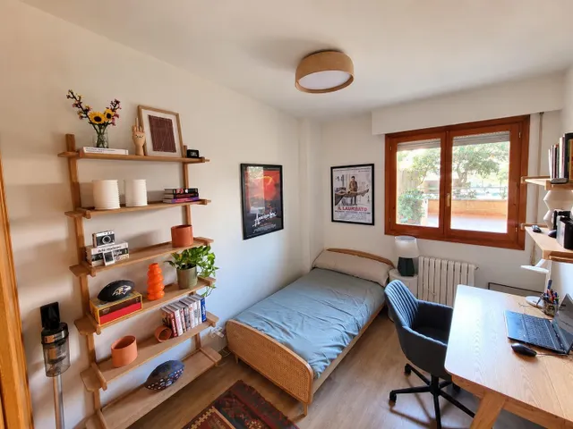 ¡piso reformado en actur, totalmente exterior y con espectacular terraza! — 24