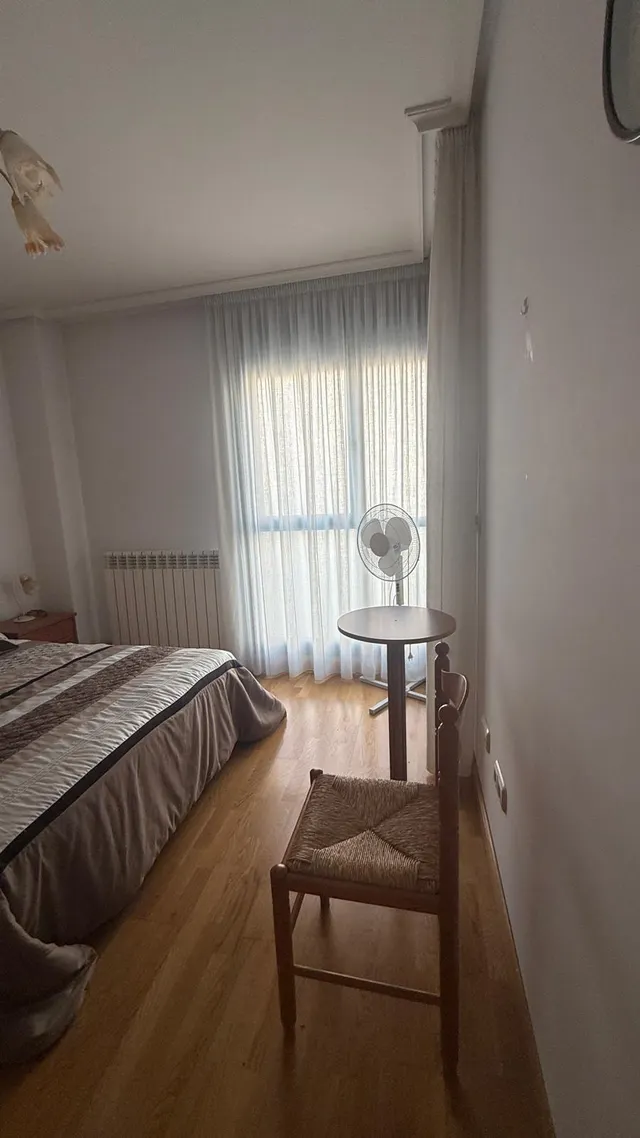 Se vende en la av/ del ferrocarril — 12