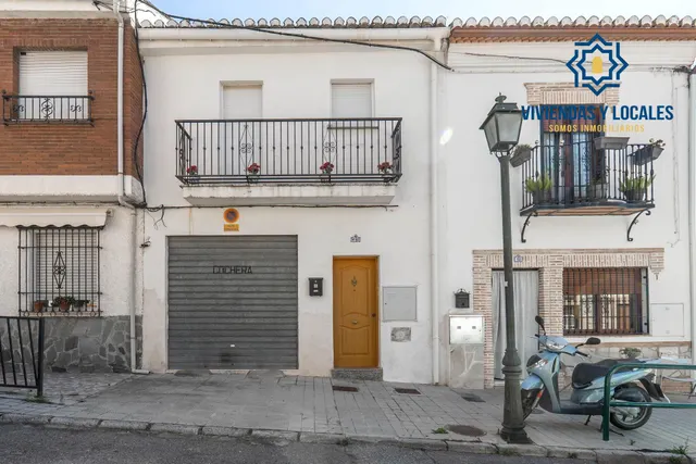 Encantadora casa en El Fargue, Granada. — 2