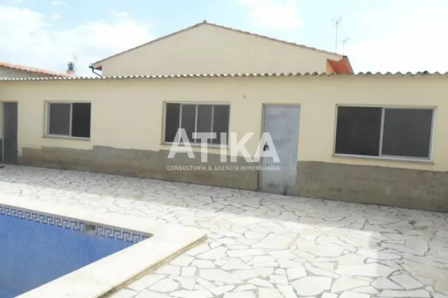 SOLAR URBANO A LA VENTA EN AGULLENT. — 7