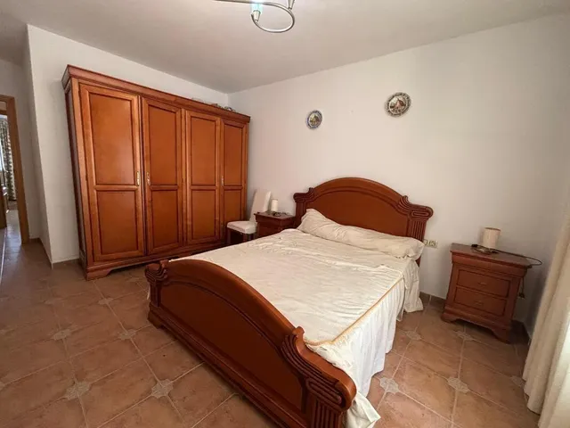 Casa 3 habitaciones 275m² en venta - Escatrón — 30