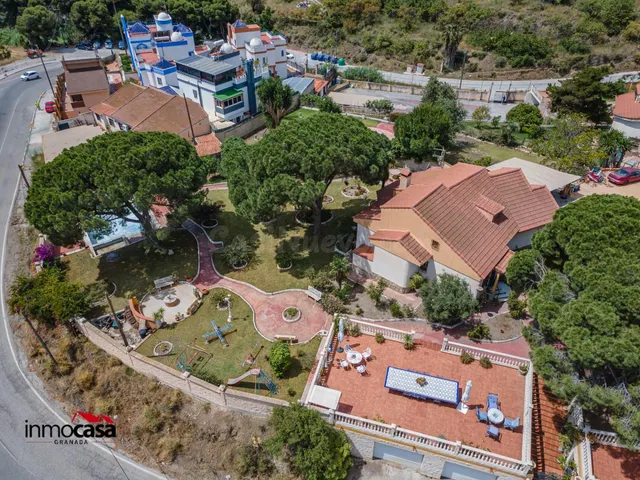 La finca más exclusiva de Motril: piscina, vistas al mar y s