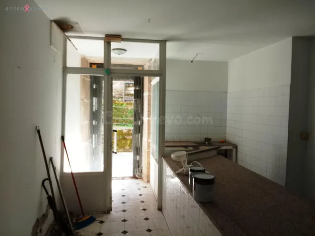 SE ALQUILA LOCAL COMERCIAL EN RÚA ESPÍRITU SANTO, SANTIAGO D - foto 4