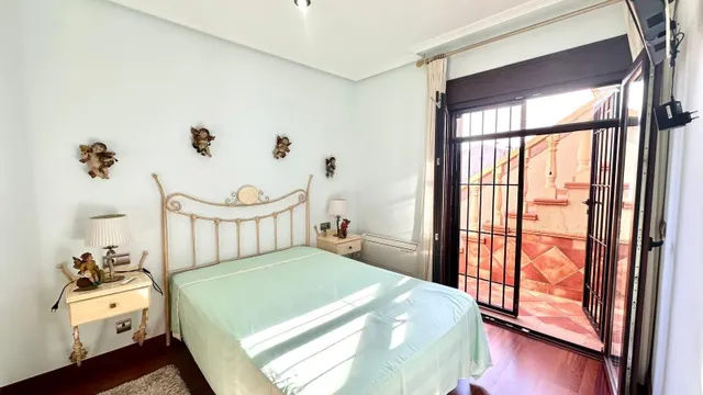 Casa 4 habitaciones 260m² en venta - La siesta — 33