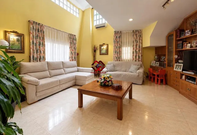 Villa en esquina con piscina privada, garaje a 800 m de la playa en Santiago de la Ribera — 14