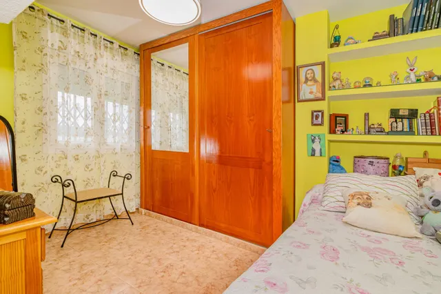 Fantástica casa adosada de 3 plantas con placas fotovoltaicas en Cúllar Vega !! — 30