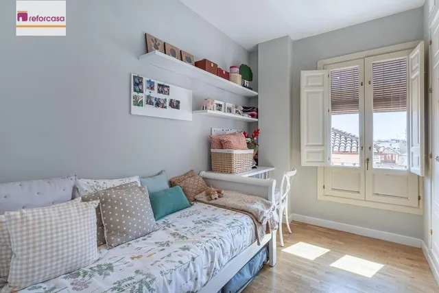 Exclusivo Piso Dúplex en el Corazón de Granada — 31