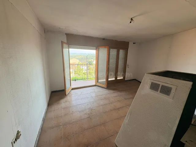 Fantastica Casa de Pueblo en Jorba de 300m2, con 3 viviendas - foto 4