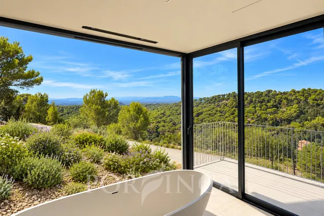 Exclusiva villa moderna con piscina cerca del centro de Begur — 13