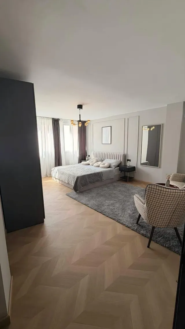 Apartamento con terraza, Alicante, Torrevieja, Playa de los Locos. 3 habitaciones, 110 m2, 200 metros al mar — 33