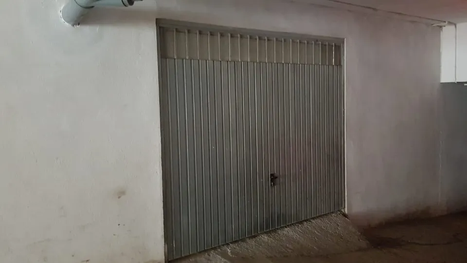VENTA DE GARAJE CERRADO