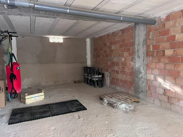 Se alquila local en planta baja en Cartagena — 5