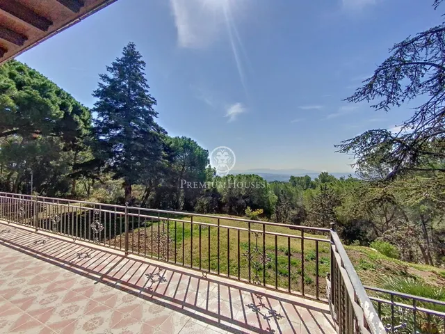 Preciosa casa estilo inglés situada en l’Ametlla del Vallès — 17