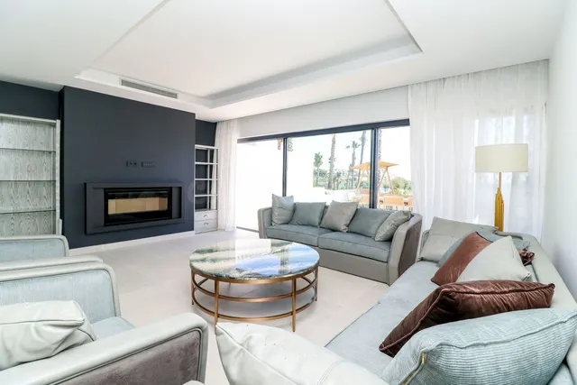 Adosado 3 habitaciones 354m² en venta - Costa Del Sol - foto 2