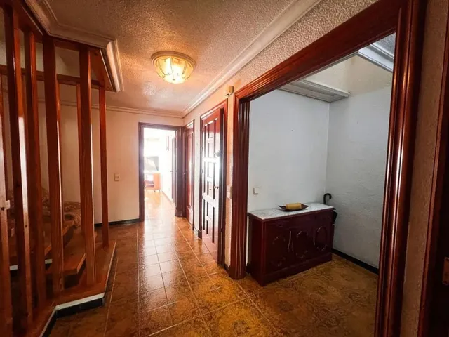 Villa 5 habitaciones 340m² en venta - Zona Pueblo — 13
