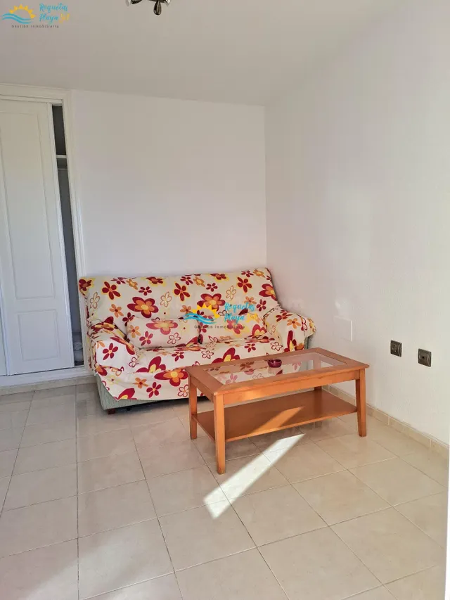 Estudio en venta en Calle las Encinas