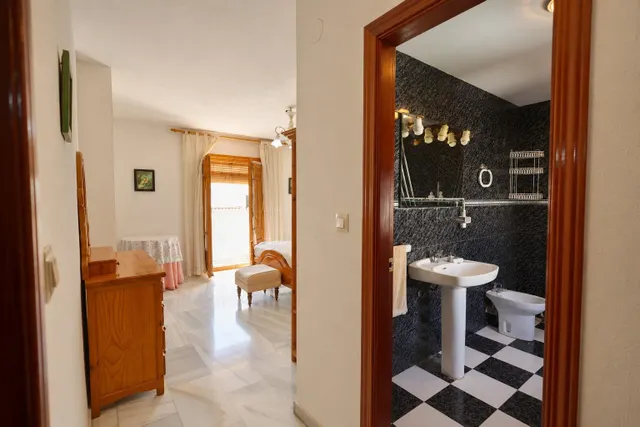 Chalet independiente con piscina en Híjar, Las Gabias — 23