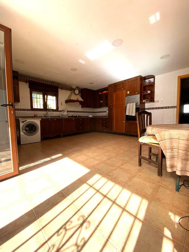 SE VENDE VILLA EN ALBIR DIVIDIDA EN DOS VIVIENDAS INDEPENDIENTES CON PISCINA PROPIA! — 17