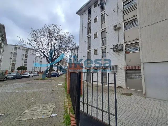 Piso en el Sector Sur. Próximo al campo de futbol . - foto 2