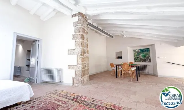 Casa en venta en Espolla — 27