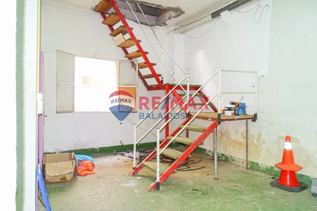 Local en venta/alquiler en travesía de Vigo - foto 4