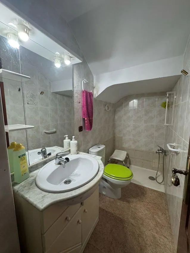 Gran adosado de 180 m2 en Avenida de la Libertad — 19