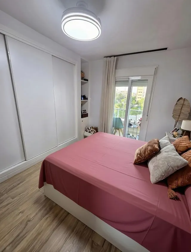 Exclusiva residencia de diseño en Primera Linea de Playa: luz mediterránea, amplias estancias y terraza frente al mar en la zona más codiciada de Málaga — 15