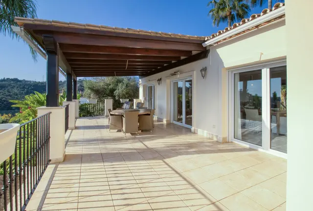 Chalet 4 habitaciones 440m² en venta - Costa Del Sol — 6