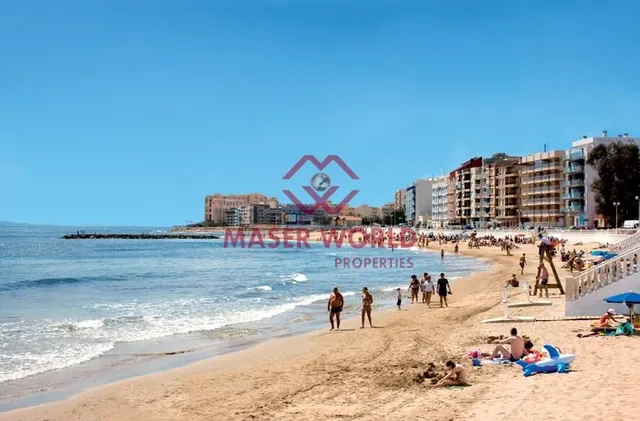 Apartamentos de obra nueva en Torrevieja, a 150m de la Playa del Cura — 22
