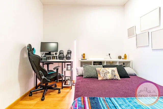 ¡ un piso con terraza de más de 25 m2, garaje y trastero en Carballo por 189.990€! — 40