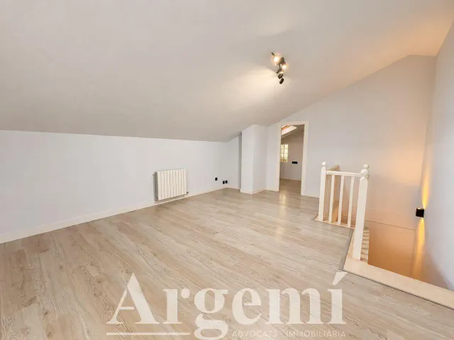 Duplex en alquiler en Palau-solità i Plegamans — 18