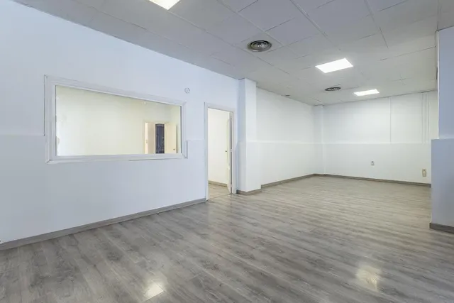 Local comercial en venta en la mejor zona de paso de Maracena — 6