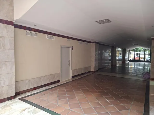 LOCAL COMERCIAL EN CALLE FERNÁNDEZ DE RIBERA - foto 4