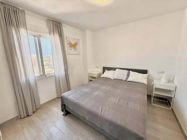 ¡vistas panorámicas al mar! apartamento de 3 dormitorios con terraza y piscina en Fuengirola — 3