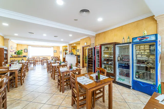 Restaurante de 541m2 en pleno funcionamiento en Maria de la Salud — 27