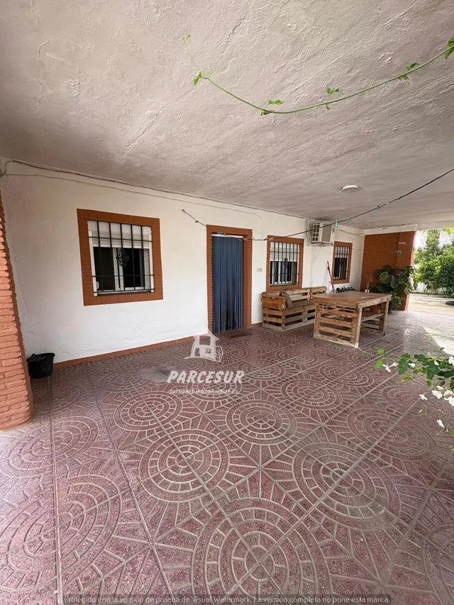 Finca de 1.250 m2 con 2 casas independientes y piscina — 15