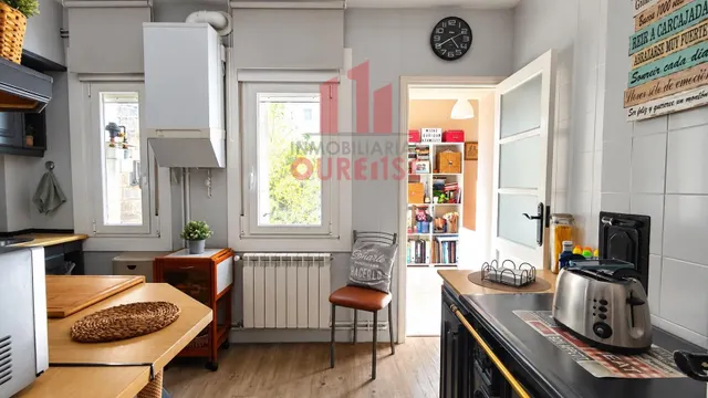 Amplia vivienda reformada situada en el couto. — 9